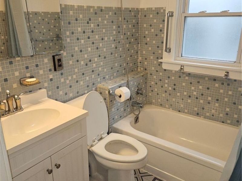 4764 Burleigh Road, Garfield Heights, OH 44125 Photo 15