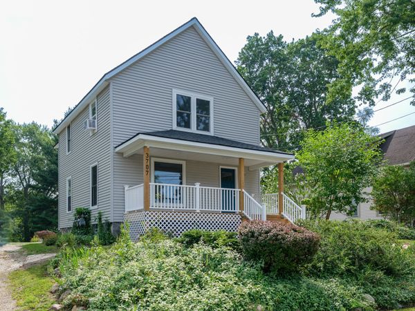 3707 S Burdick Street, Kalamazoo, MI 49001