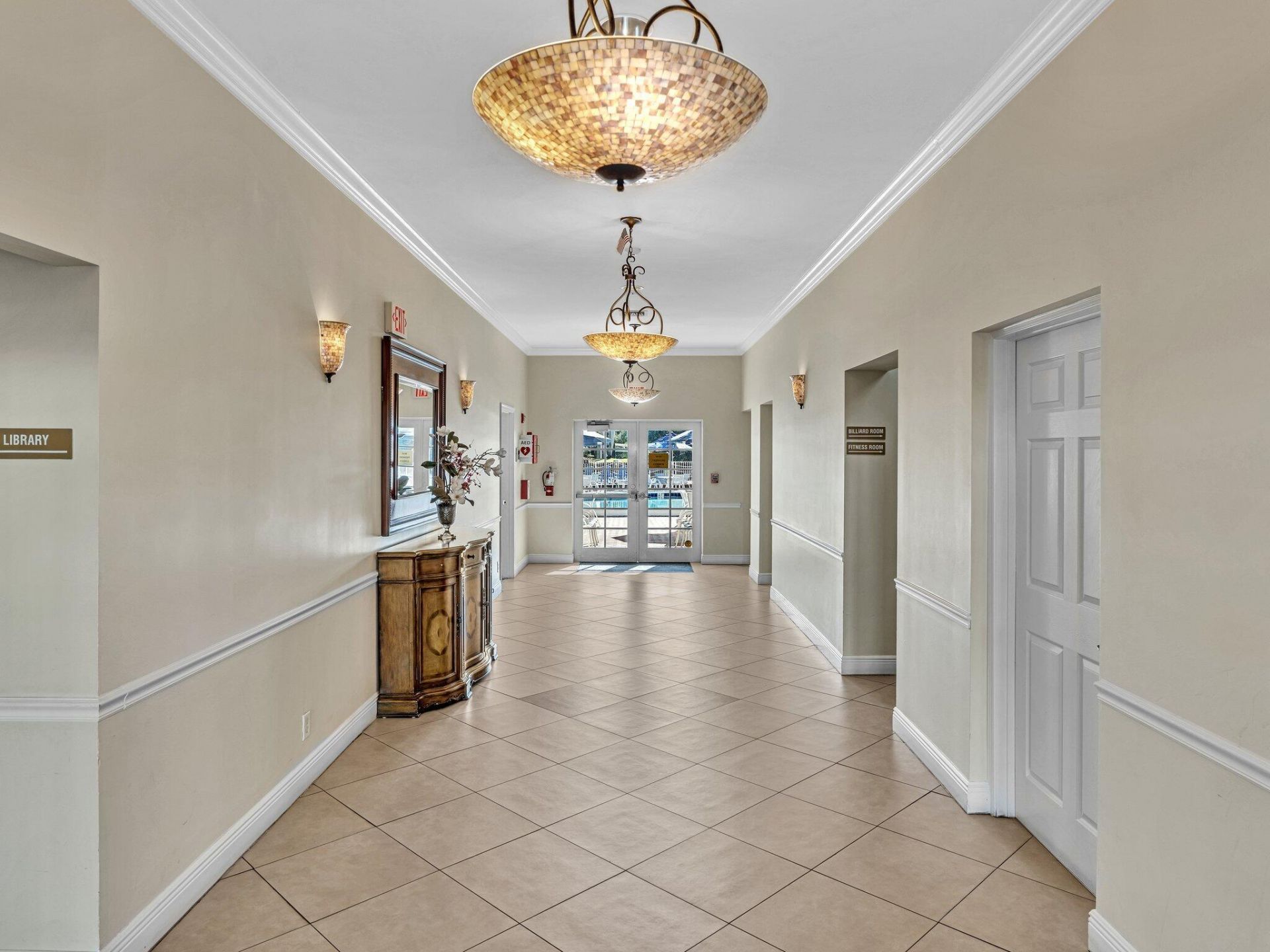 27 Colonial Club Drive, Unit 105, Boynton Beach, FL 33435 Photo