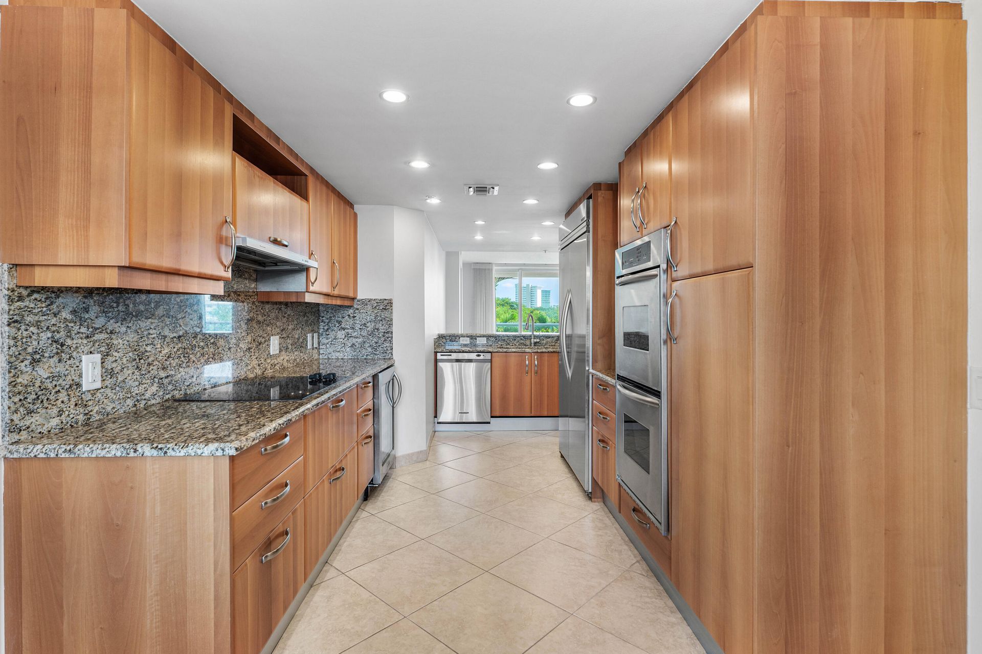 2051 SE 3rd Street, Unit 307, Deerfield Beach, FL 33441 Photo