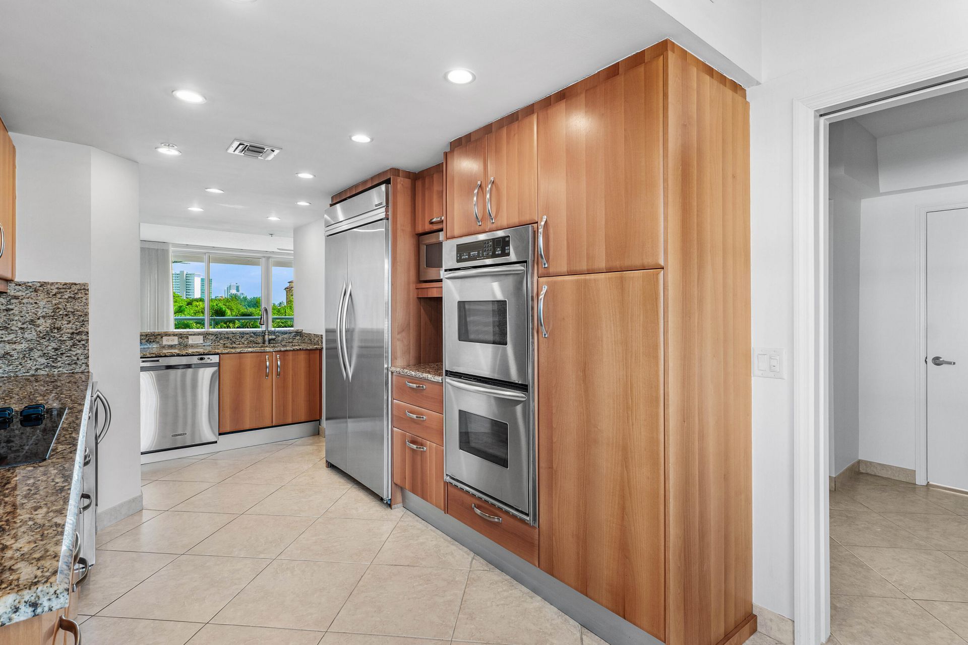 2051 SE 3rd Street, Unit 307, Deerfield Beach, FL 33441 Photo