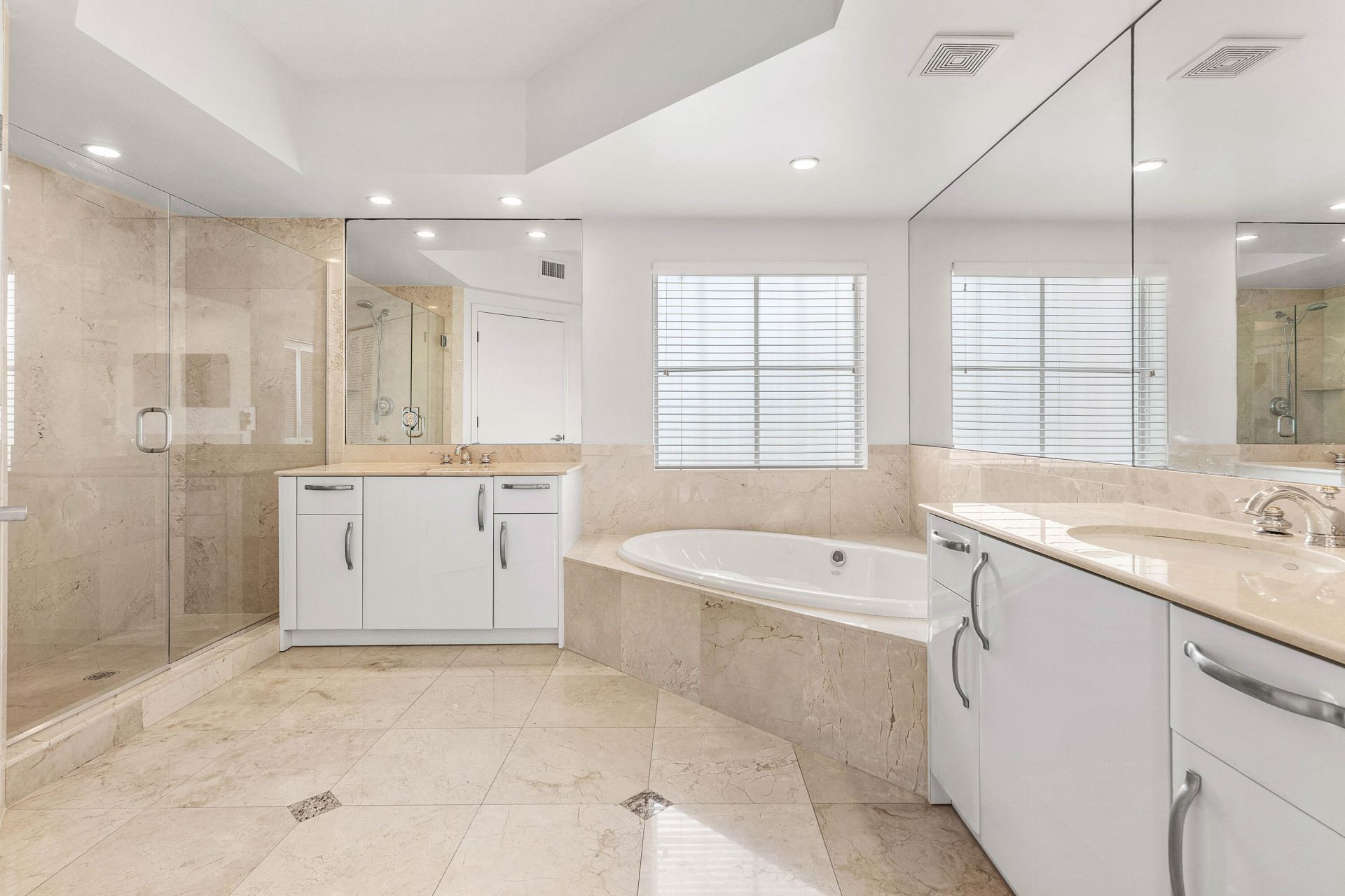 2051 SE 3rd Street, Unit 307, Deerfield Beach, FL 33441 Photo