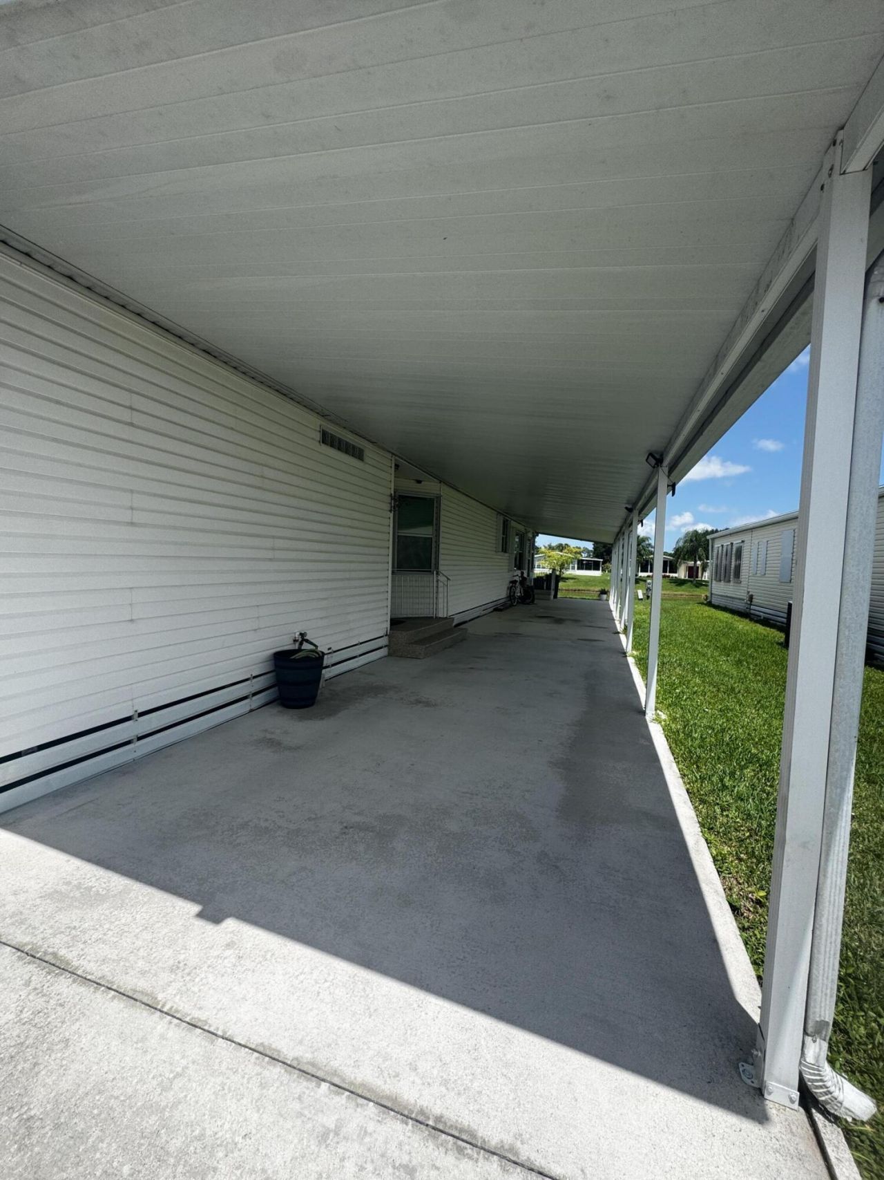 6732 Sinsonte Court, Fort Pierce, FL 34951 Photo