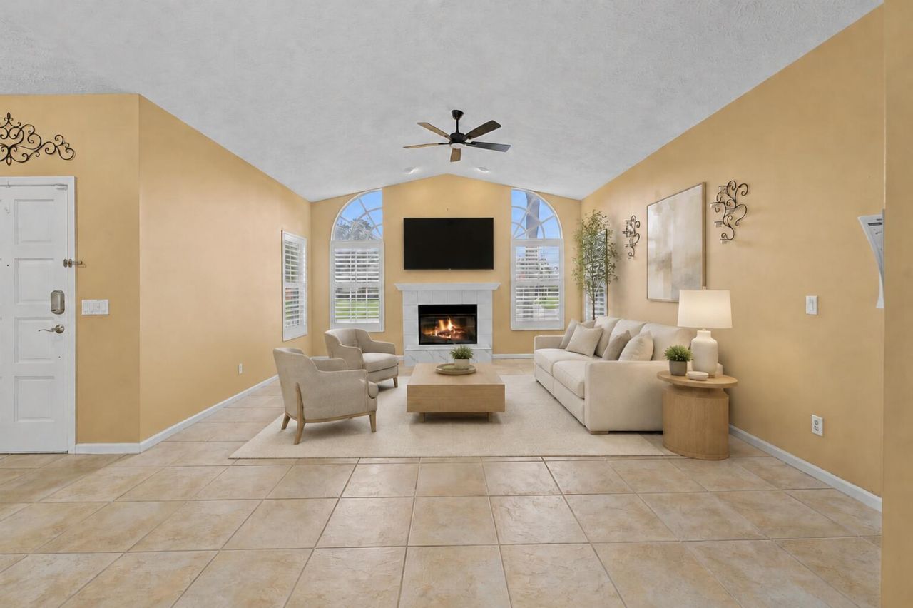 6908 Bronte Circle, Port Saint Lucie, FL 34952 Photo