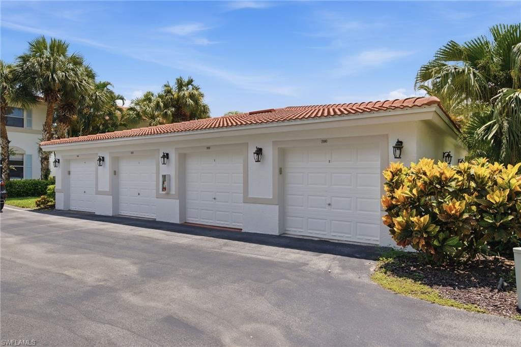 6670 Huntington Lakes Cir, Unit 104, Naples, FL 34119 Photo