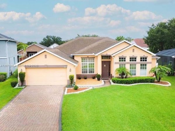14531 Riviera Pointe Drive , Orlando, FL 32828