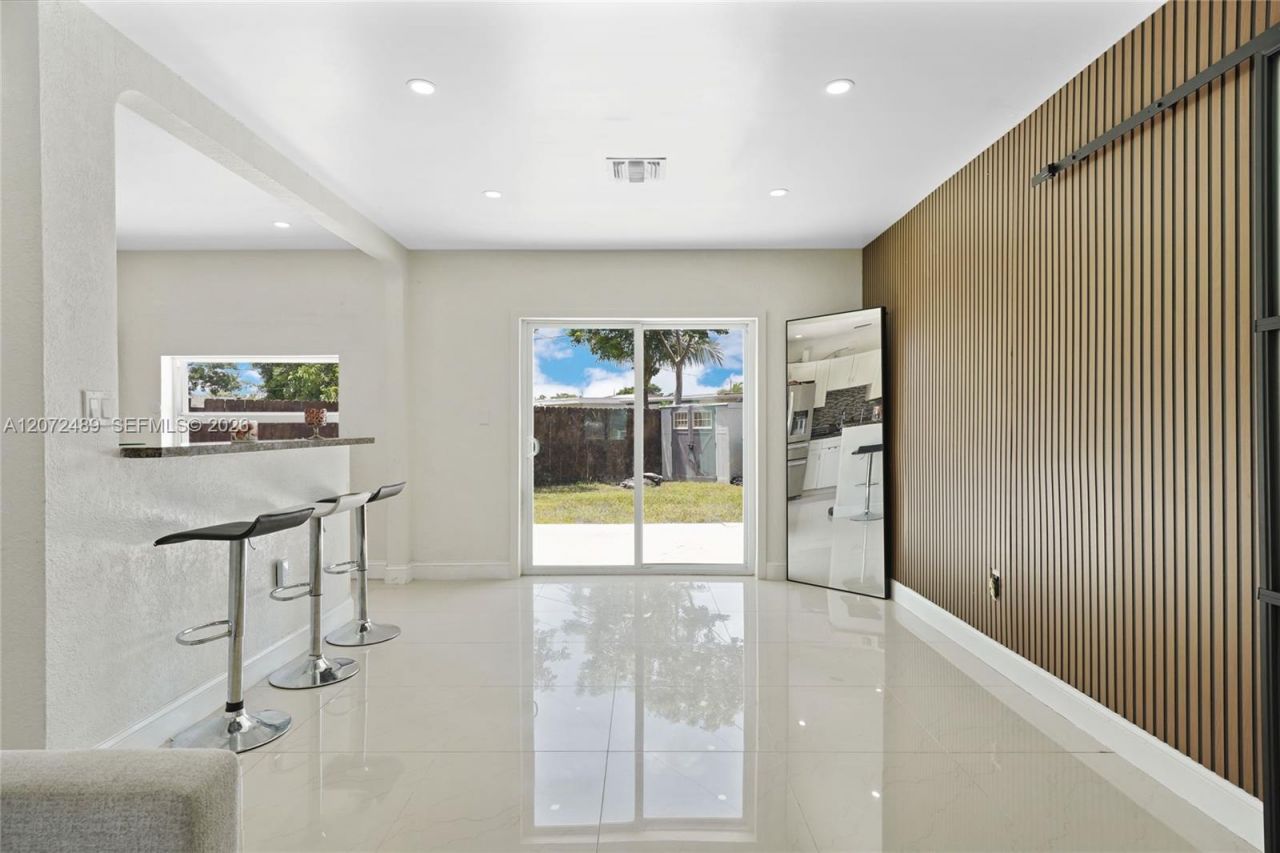 14800 Buchanan St, Miami, FL 33176 Photo