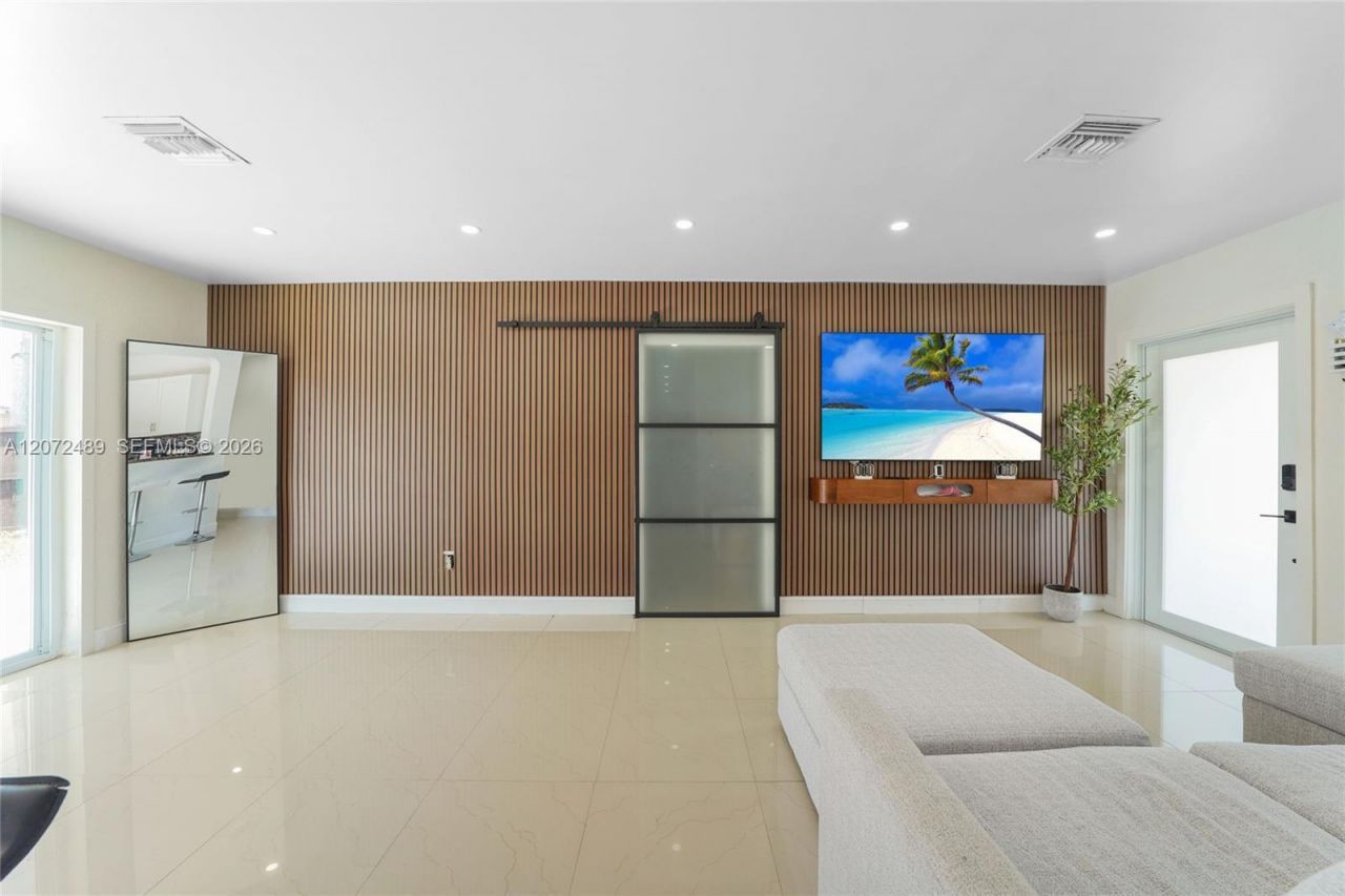 14800 Buchanan St, Miami, FL 33176 Photo