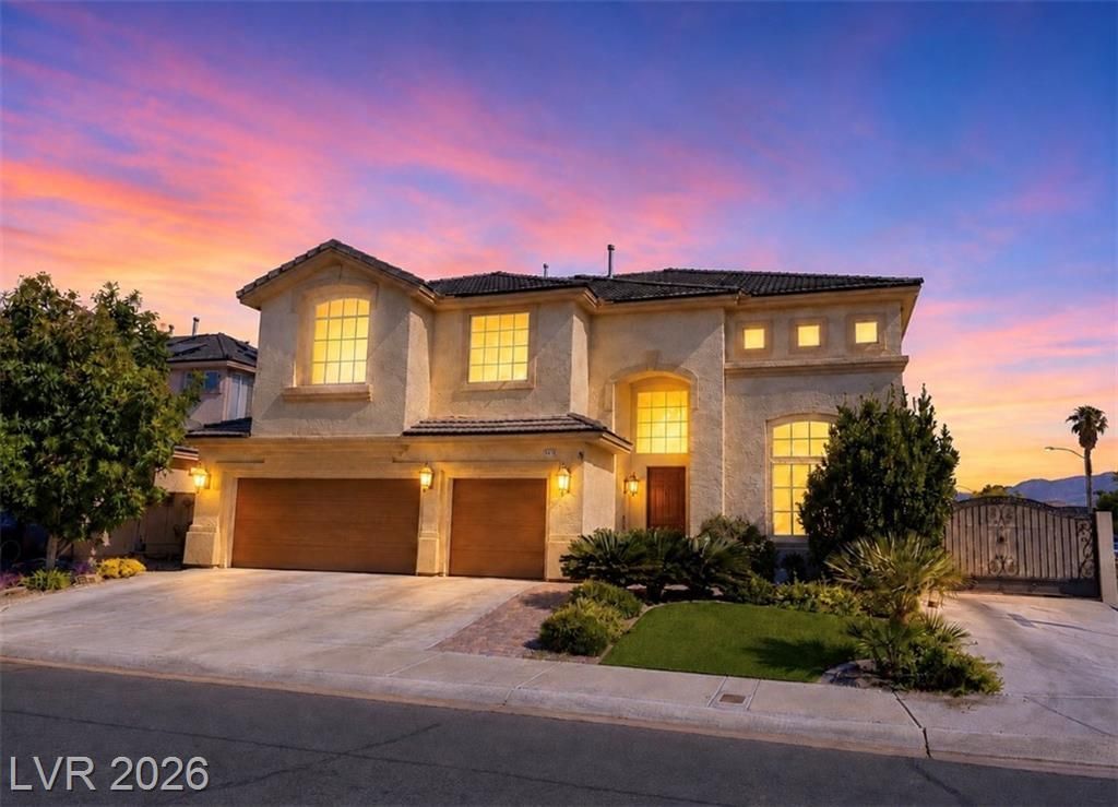 6800 Fruit Flower Avenue, Las Vegas, NV 89130 Main Photo