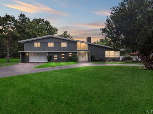 4885 Smiley Terrace, Clarence, NY 14031