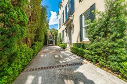 44 Wentworth Street photo 4