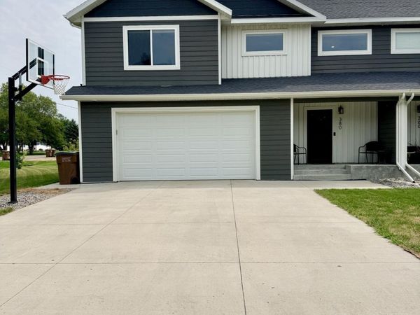 380 MORRISON Avenue , Thompson, ND 58278