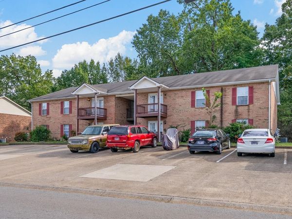 1251 Parkway Pl, Unit E, Clarksville, TN 37042