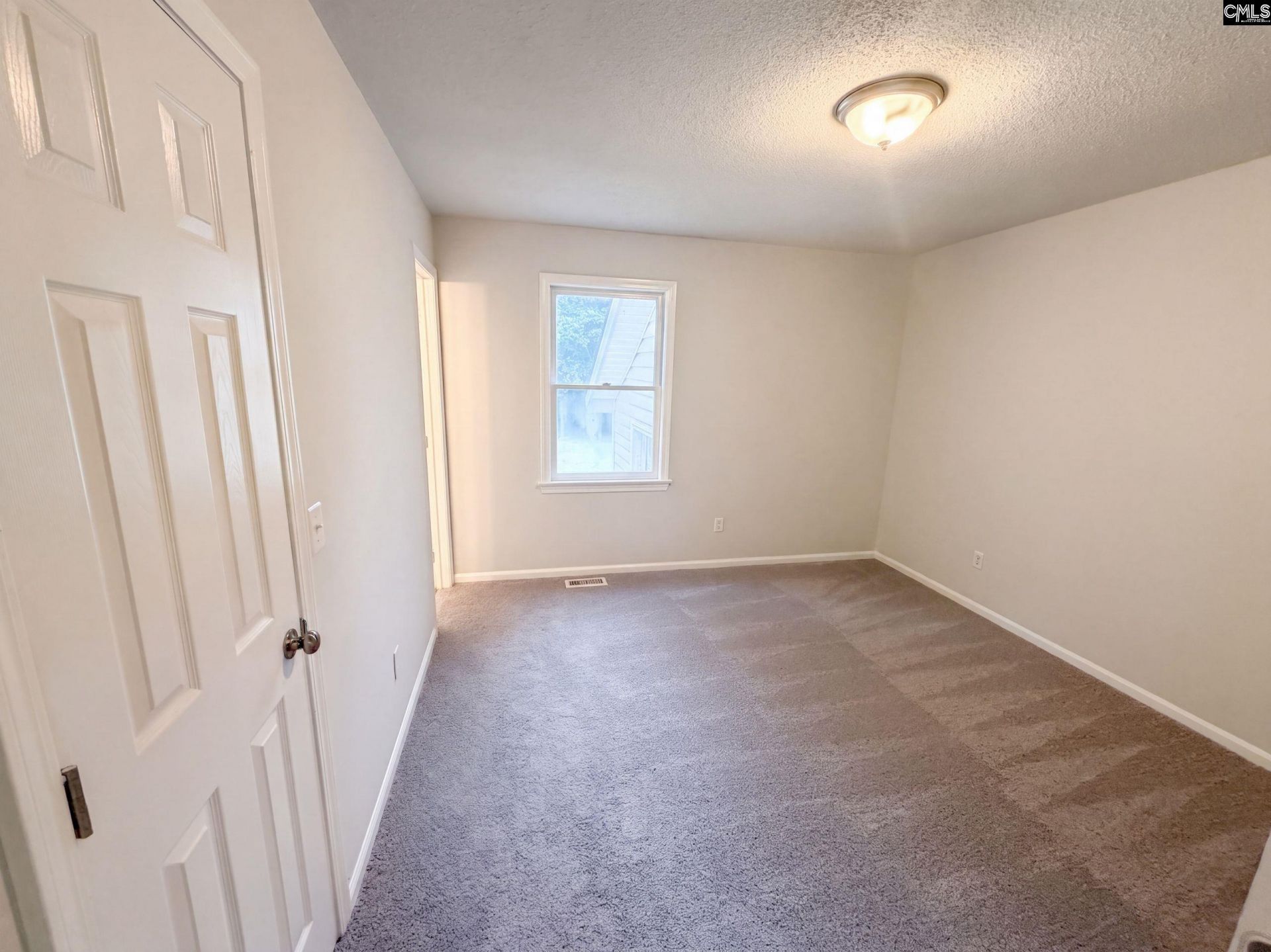 127 Toucan Way Photo 14