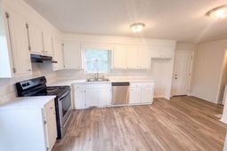 127 Toucan Way photo 4