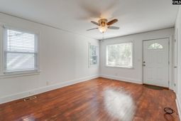 1121 Hancock Street  photo 4