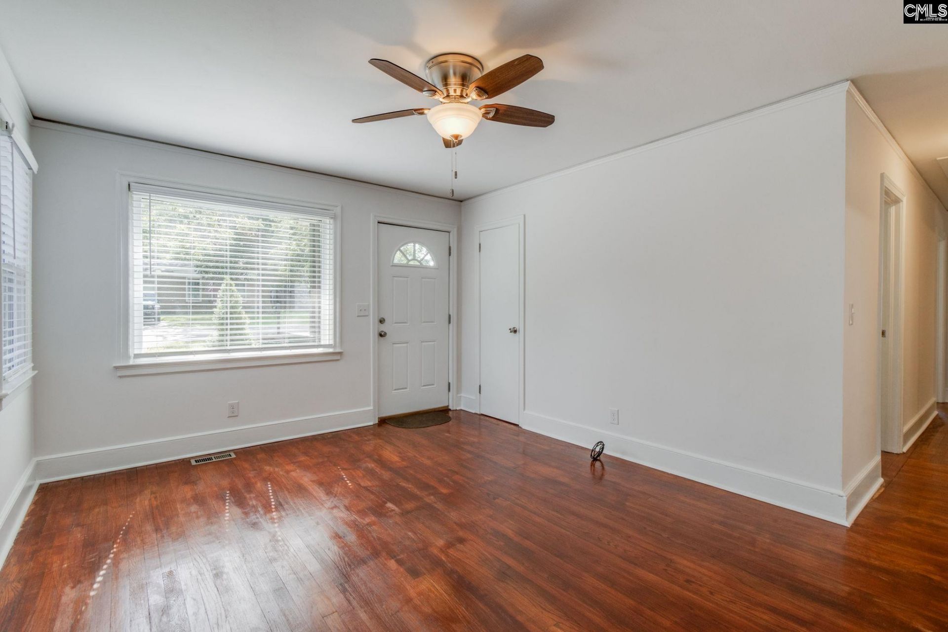 1121 Hancock Street  Photo 6