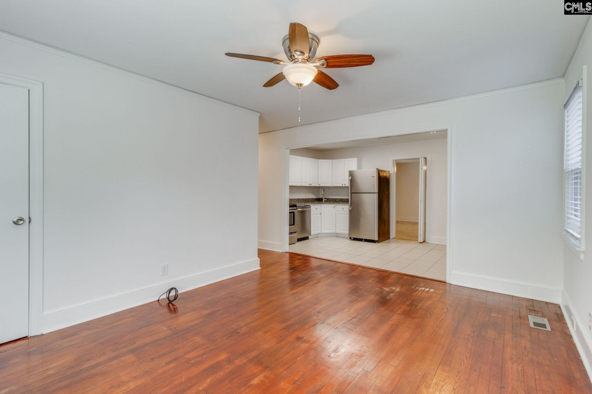 1121 Hancock Street  Photo 7