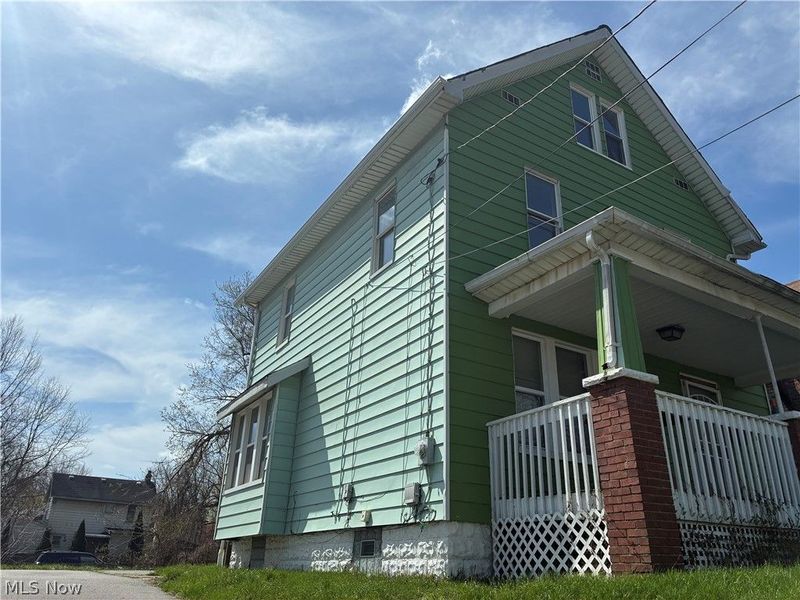 436 Lovisa Street, Akron, OH 44311 Photo 3