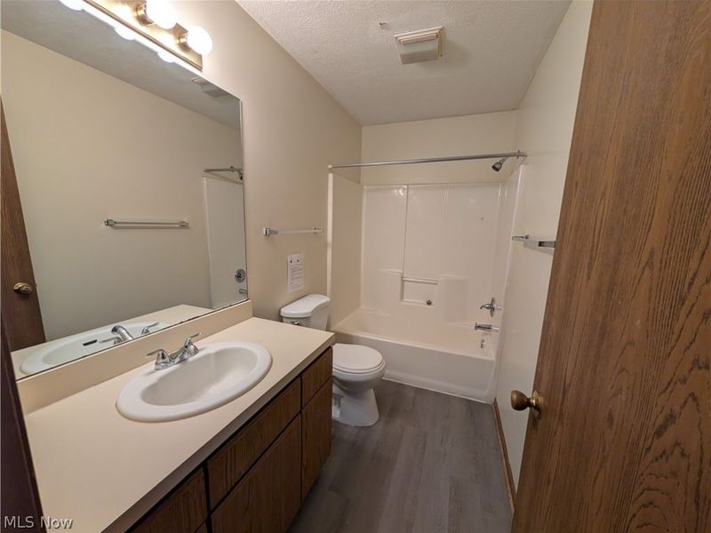 1501 Whitehall Boulevard, Kent, OH 44240 Photo 45
