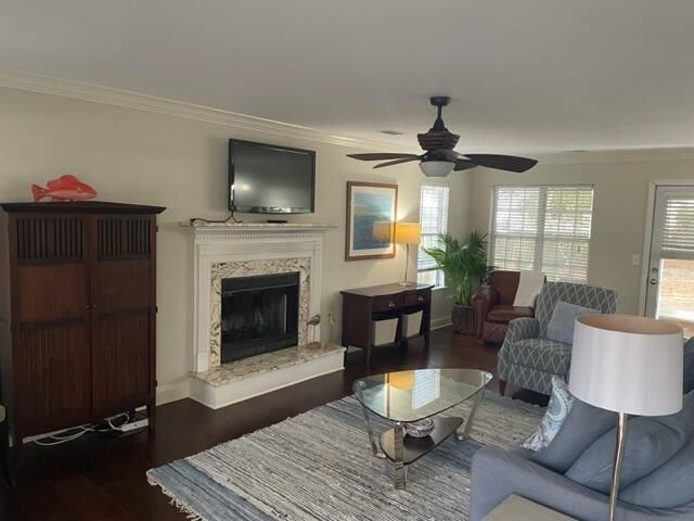 1251 Center Lake Drive Photo 10
