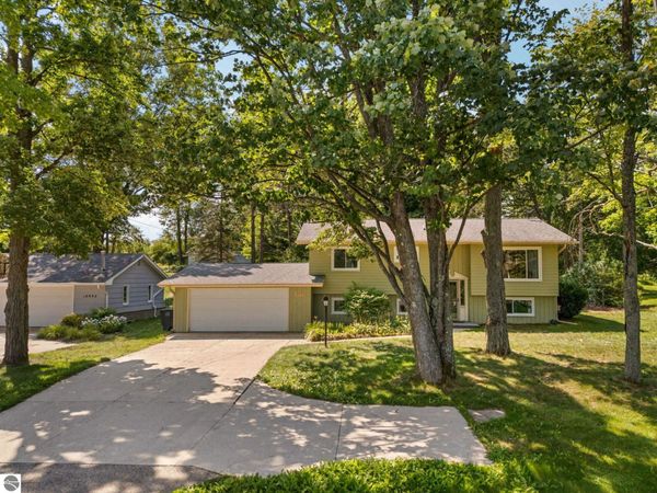 10970 M-55 E, Cadillac, MI 49601