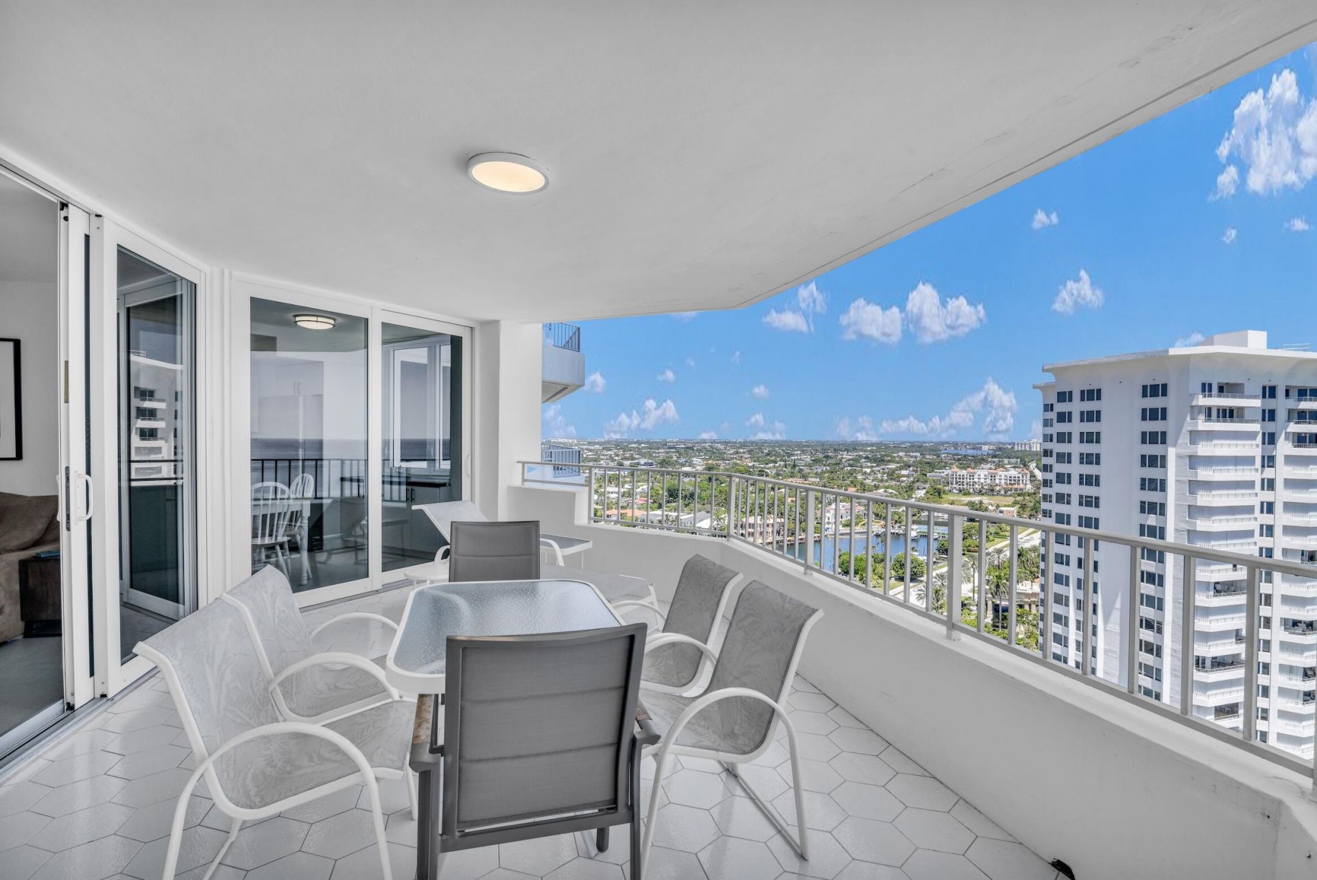 550 S Ocean Boulevard, Unit 2105, Boca Raton, FL 33432 Photo