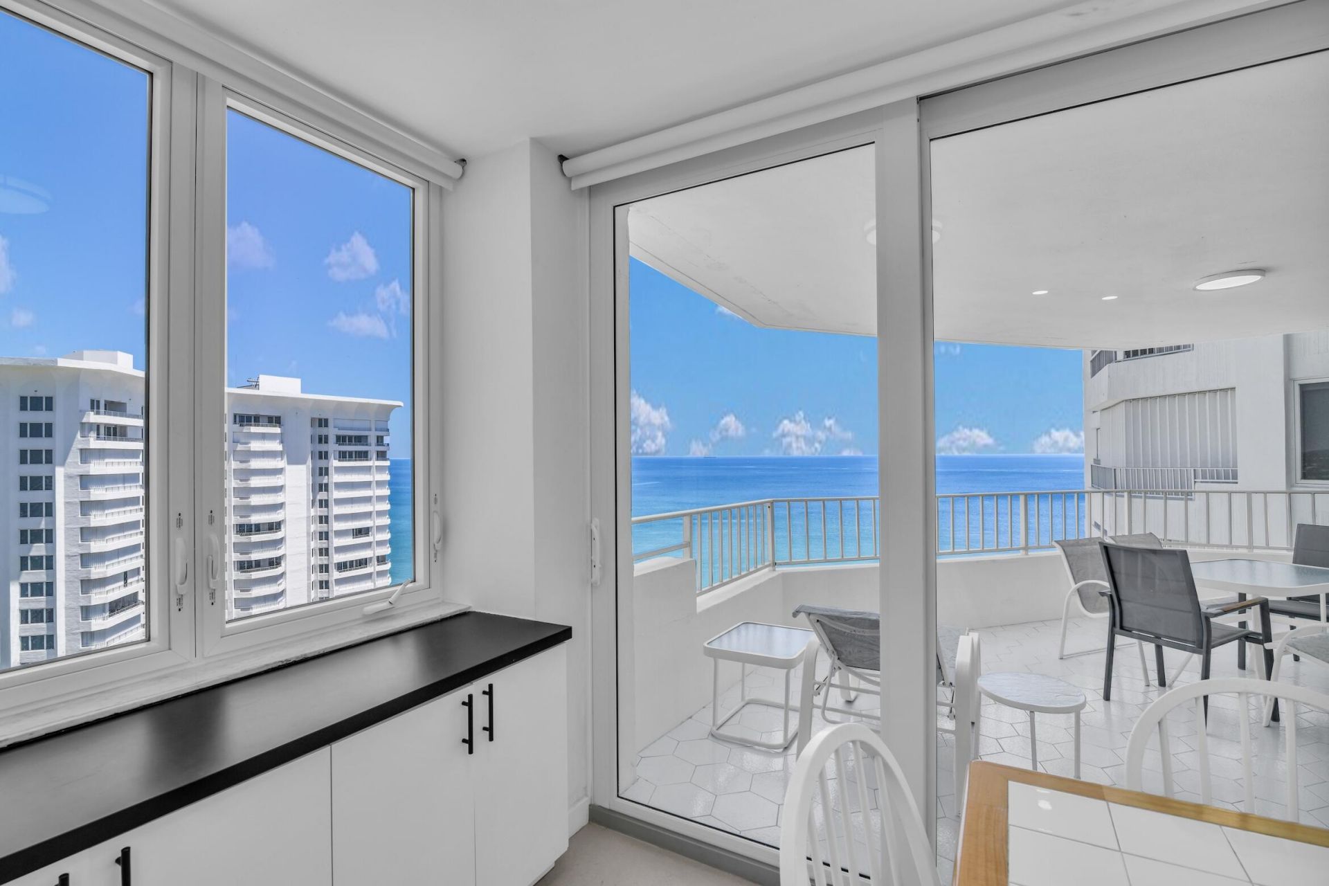 550 S Ocean Boulevard, Unit 2105, Boca Raton, FL 33432 Photo