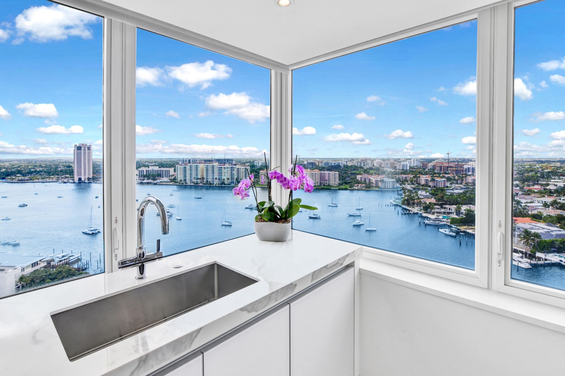 500 S Ocean Boulevard, Unit 2207, Boca Raton, FL 33432 Photo