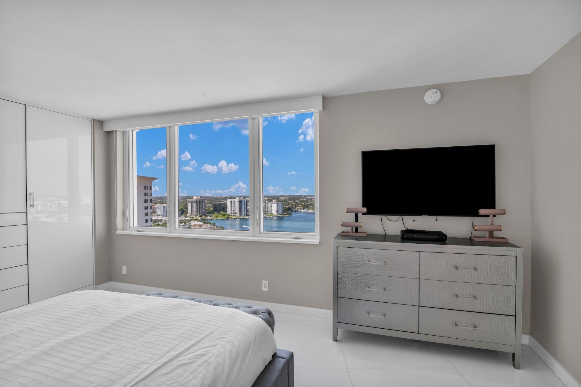 500 S Ocean Boulevard, Unit 2207, Boca Raton, FL 33432 Photo