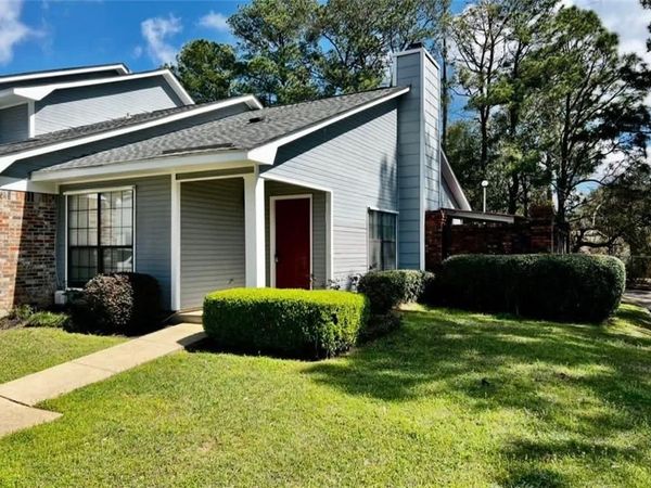 5900 Grelot Road, Unit 101, Mobile, AL 36609