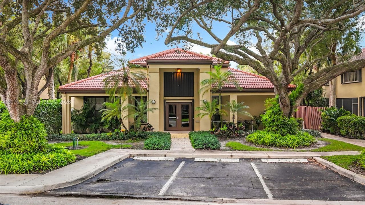 10524 NW 10th St , Unit A-125, Plantation, FL 33322 Photo