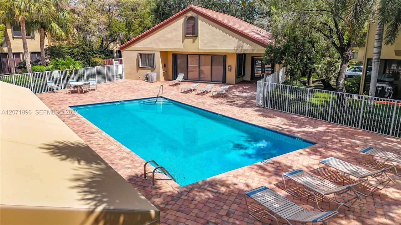 10524 NW 10th St , Unit A-125, Plantation, FL 33322 Photo