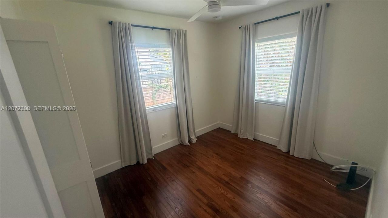 52 NE 51st St, Miami, FL 33137 Photo