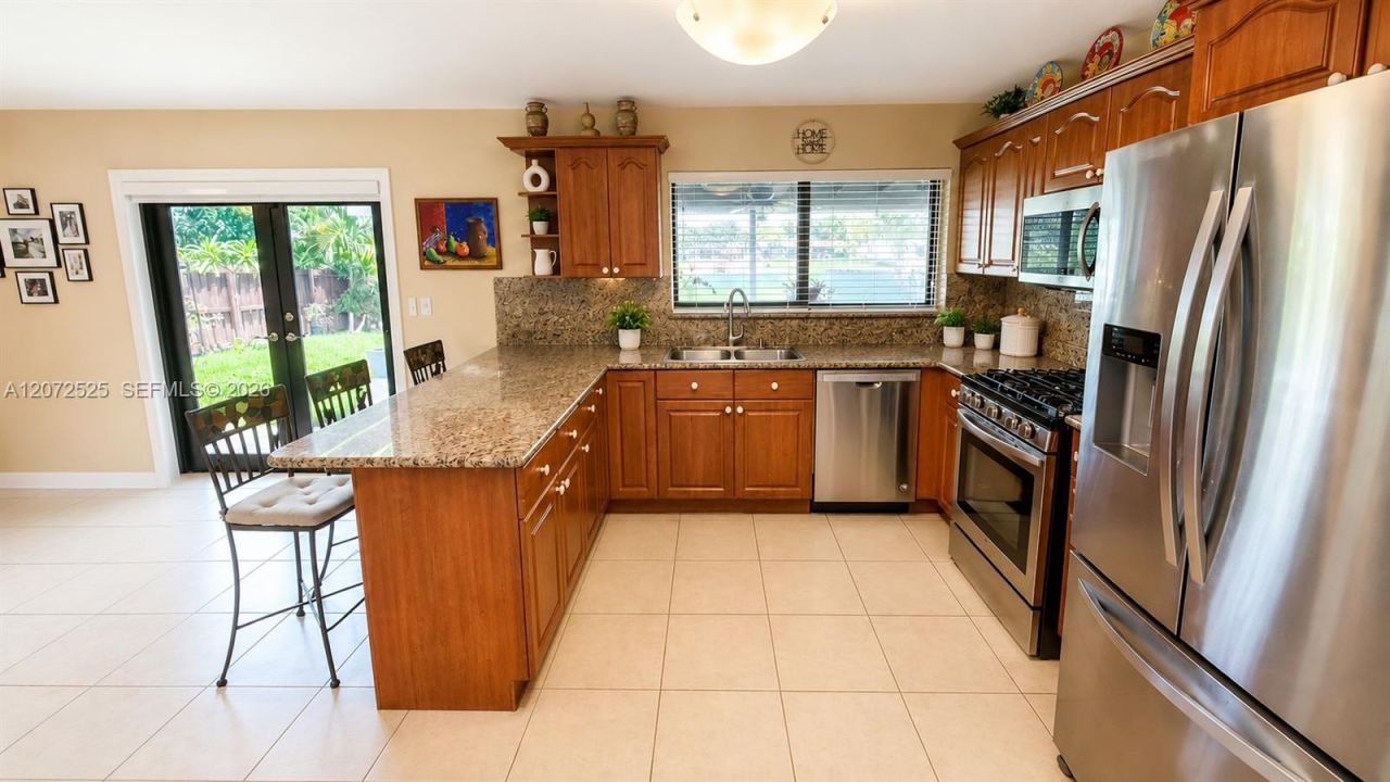 14011 SW 74th Ter, Miami, FL 33183 Photo