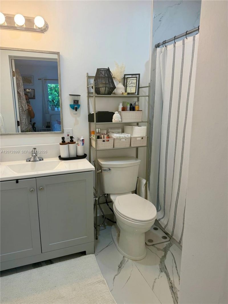 11821 SW 187th Ter, Unit B, Miami, FL 33177 Photo