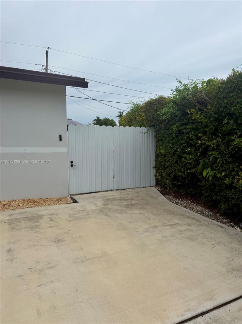 11821 SW 187th Ter, Unit B, Miami, FL 33177 Photo