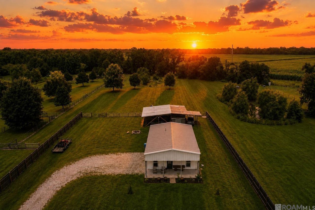2587 Patterson Rd, Torbert, LA 70762 Main Photo