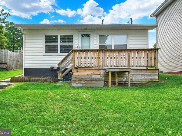 1608 W POPLAR TERRACE, YORK, PA 17404