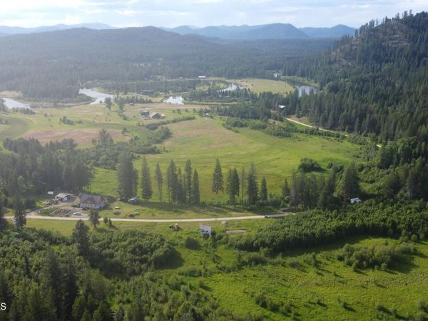 1787 Mud Gulch RD , Priest River, ID 83856