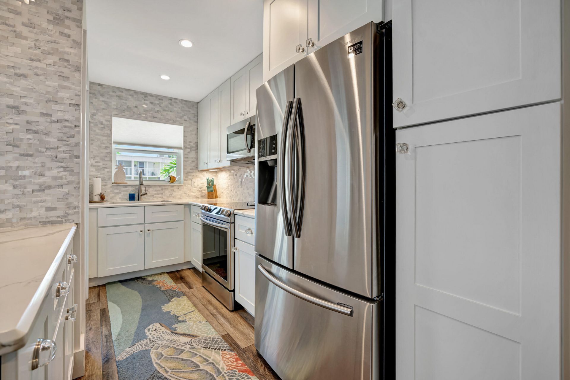 110 Shore Court, Unit 201, North Palm Beach, FL 33408 Photo