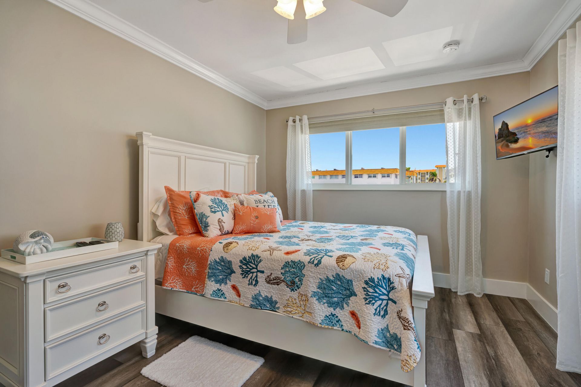 110 Shore Court, Unit 201, North Palm Beach, FL 33408 Photo