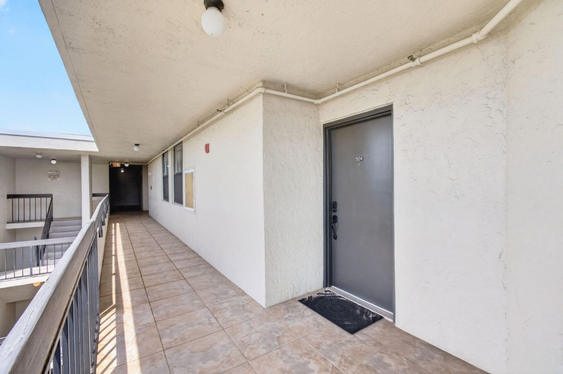 825 Egret Circle, Unit 504, Delray Beach, FL 33444 Photo