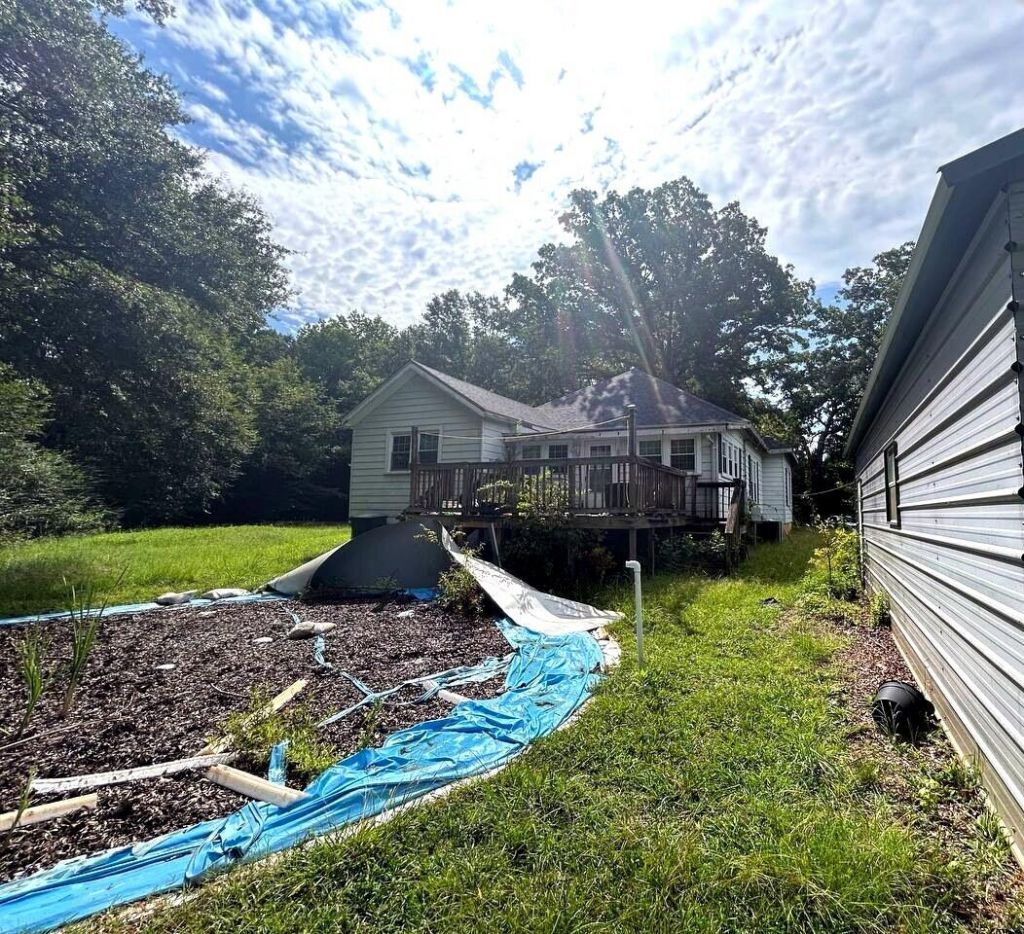 486 Scott Road Photo 14