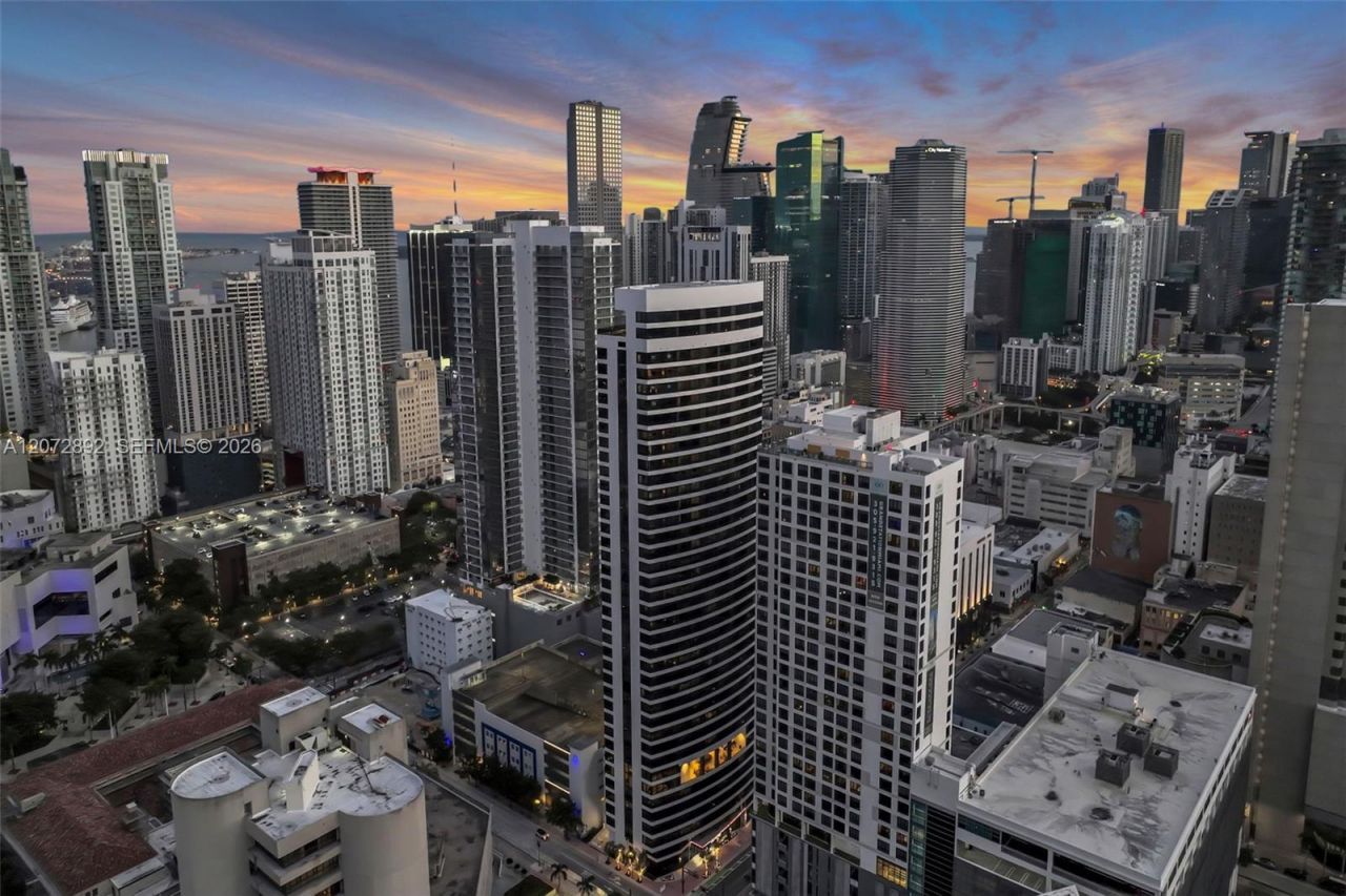 225 N Miami Ave, Unit 210, Miami, FL 33128 Photo
