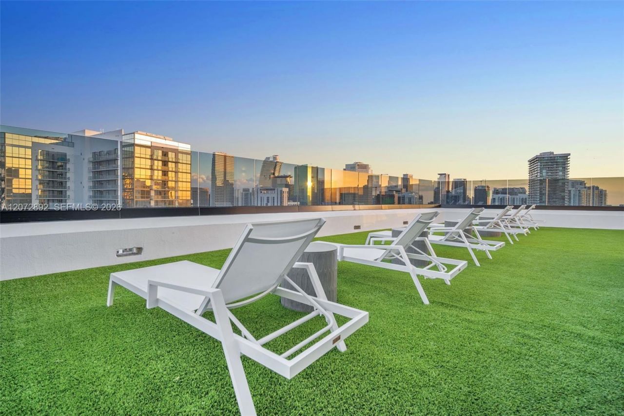 225 N Miami Ave, Unit 210, Miami, FL 33128 Photo