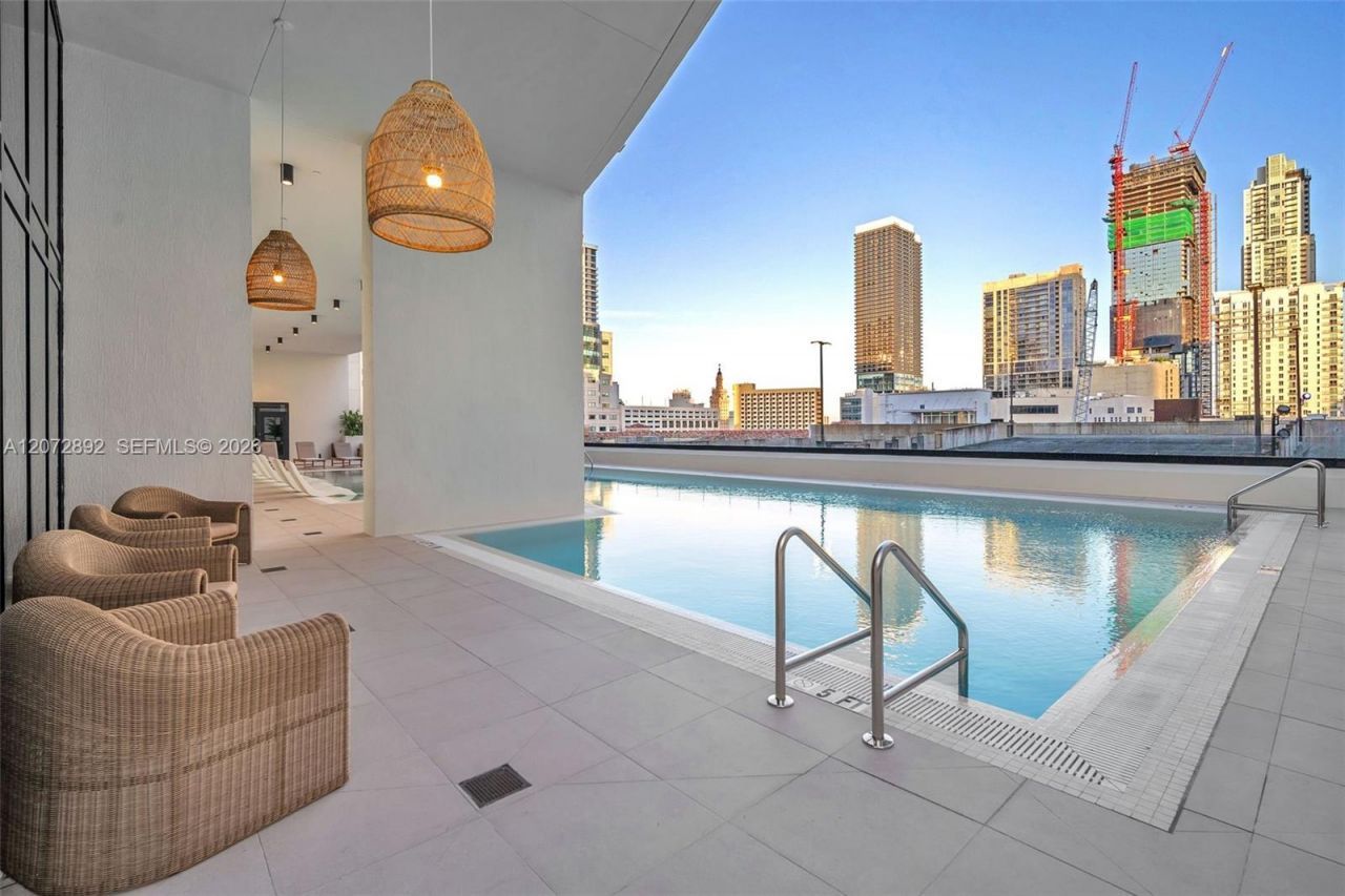 225 N Miami Ave, Unit 210, Miami, FL 33128 Photo