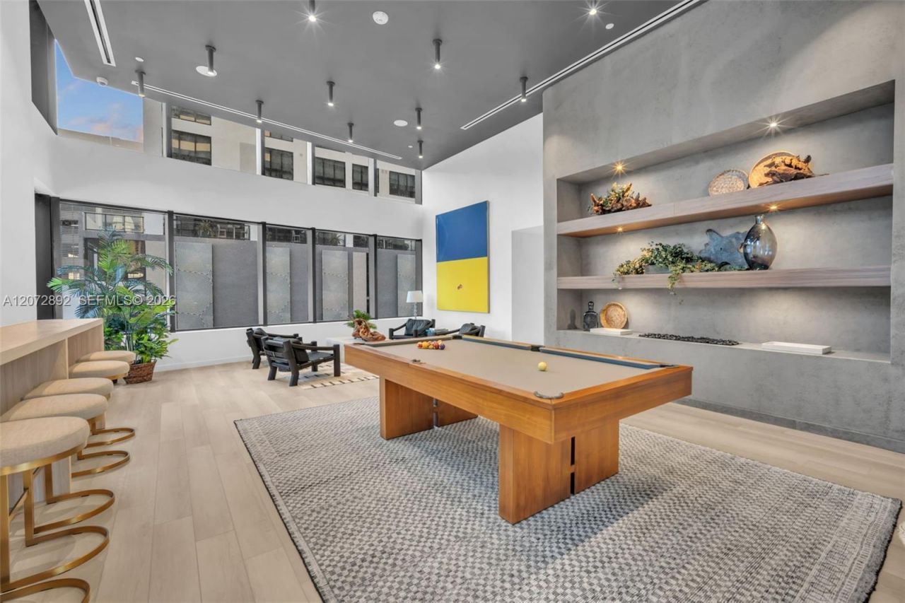 225 N Miami Ave, Unit 210, Miami, FL 33128 Photo