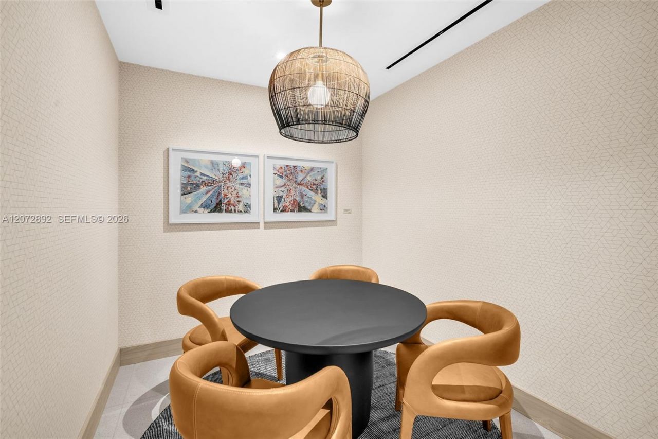 225 N Miami Ave, Unit 210, Miami, FL 33128 Photo