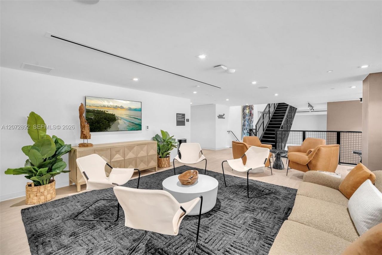 225 N Miami Ave, Unit 210, Miami, FL 33128 Photo
